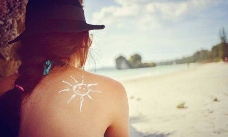 İbrahim Saraçoğlu Doğal Güneş Kremi